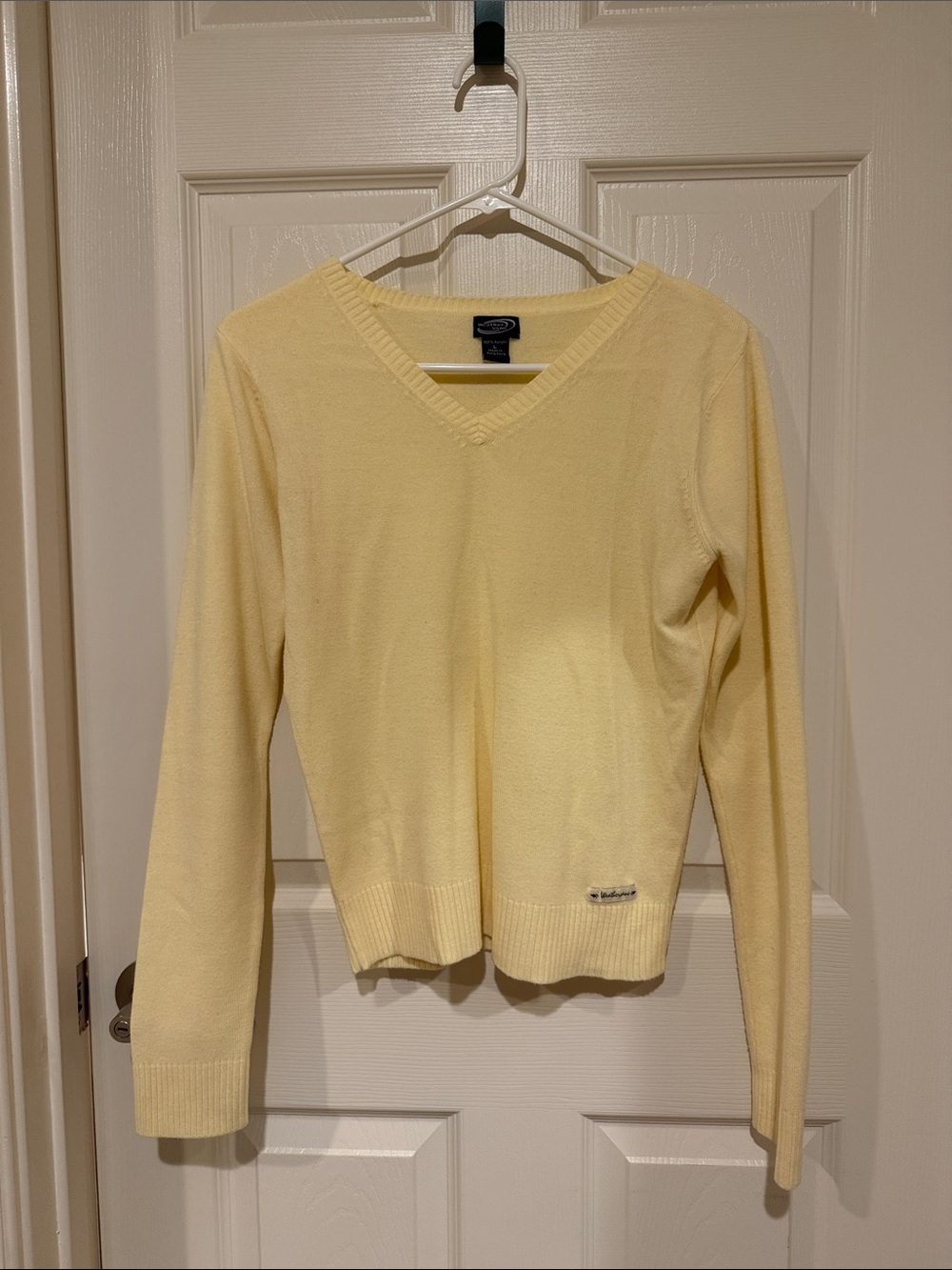 Lightweight V-Neck Sweater in Pale Yellow